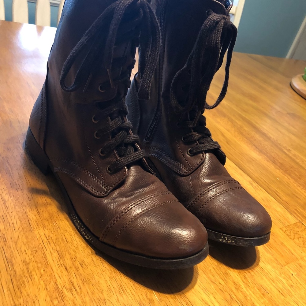 combat boots - Picture 2 of 5